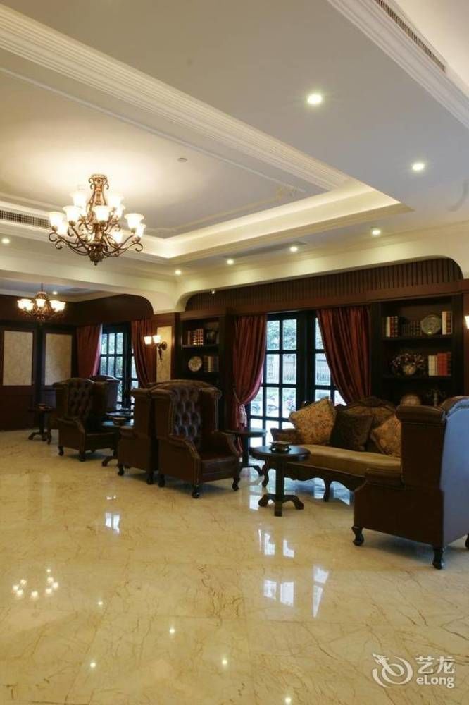 Big Apple Hotel Шанту Екстериор снимка