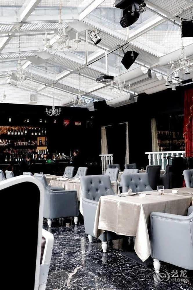 Big Apple Hotel Шанту Екстериор снимка