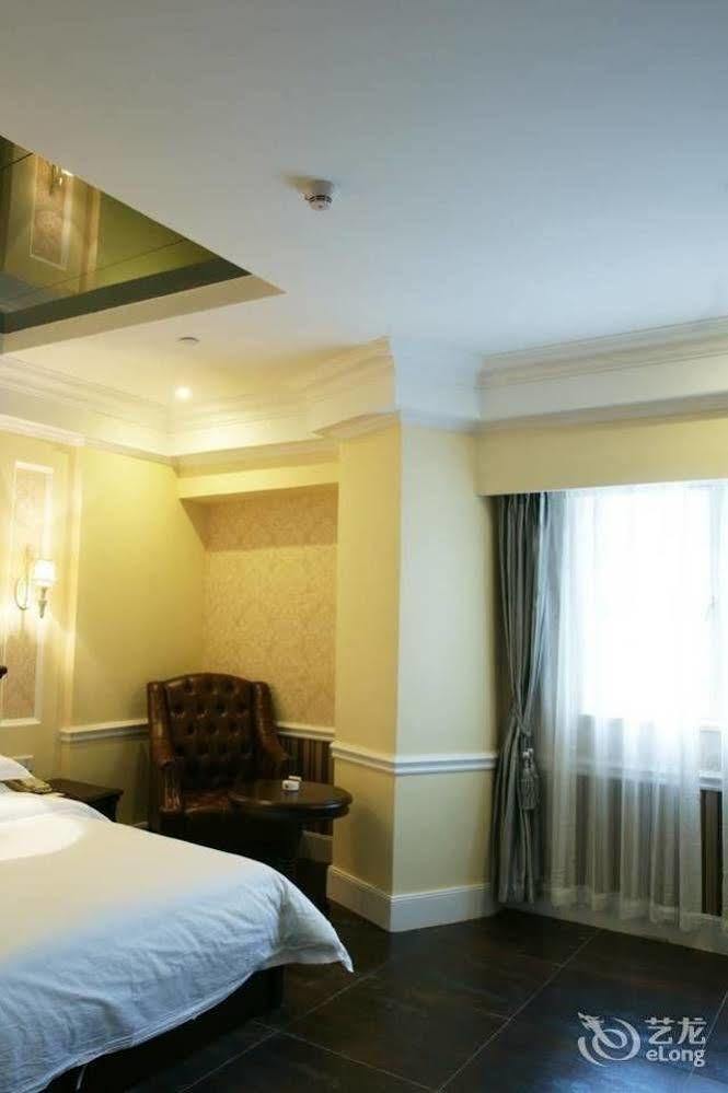 Big Apple Hotel Шанту Екстериор снимка